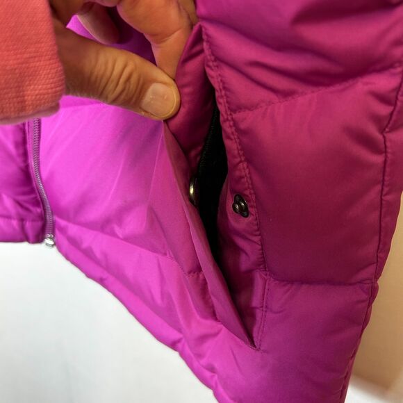 Lands End NWOT Fuchsia Pink Down Filled Quilted Puffer Vest Size S - Picture 7 of 13